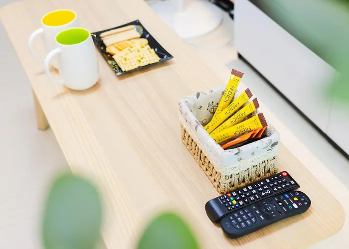 후기가 좋은 휴스테이 1호선 7호선 방2 침대3 더블역세권 고척돔 강남 무료주차 웰컴기프트 합법숙소 首爾